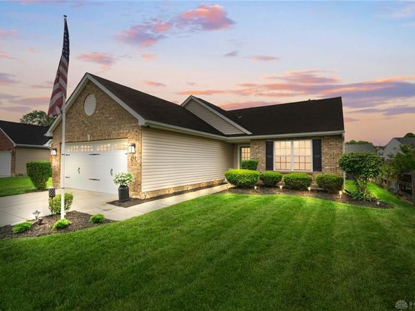 211 Blue Quail Place, Trenton, OH 45067