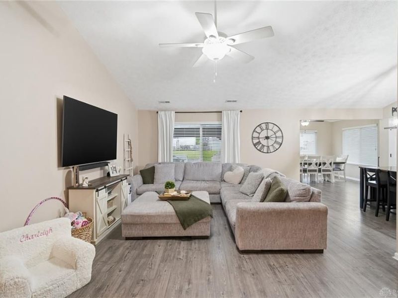211 Blue Quail Place, Trenton, OH 45067 Photo 7