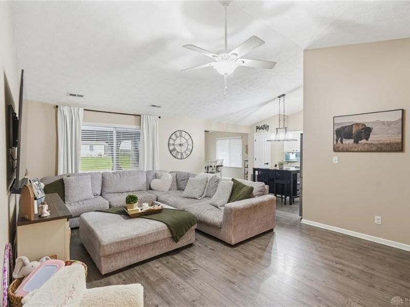 211 Blue Quail Place, Trenton, OH 45067 Photo 9