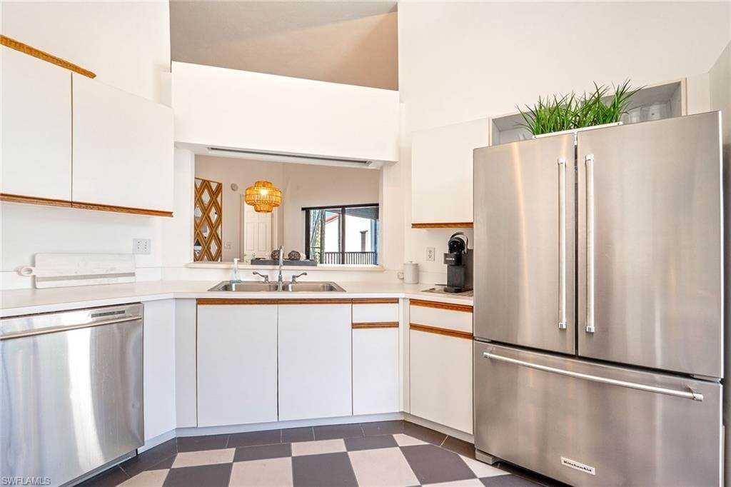 577 Beachwalk Cir, Unit R203, Naples, FL 34108 Photo