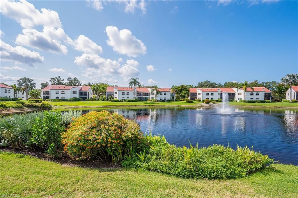 577 Beachwalk Cir, Unit R203, Naples, FL 34108 Photo