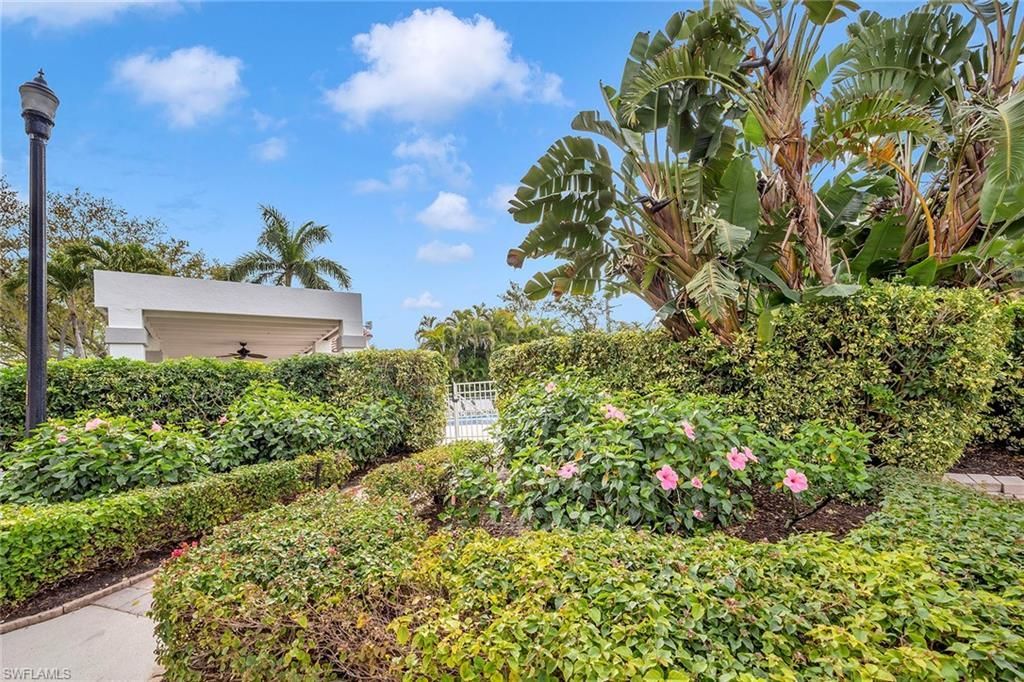 577 Beachwalk Cir, Unit R203, Naples, FL 34108 Photo