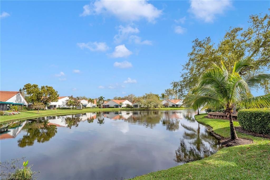 577 Beachwalk Cir, Unit R203, Naples, FL 34108 Photo