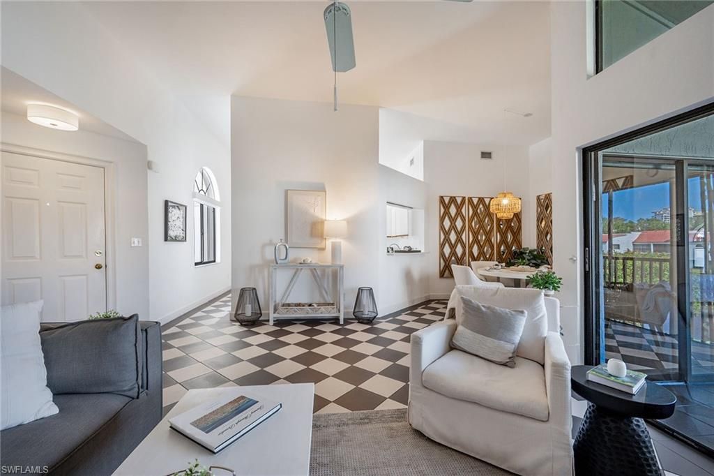 577 Beachwalk Cir, Unit R203, Naples, FL 34108 Photo