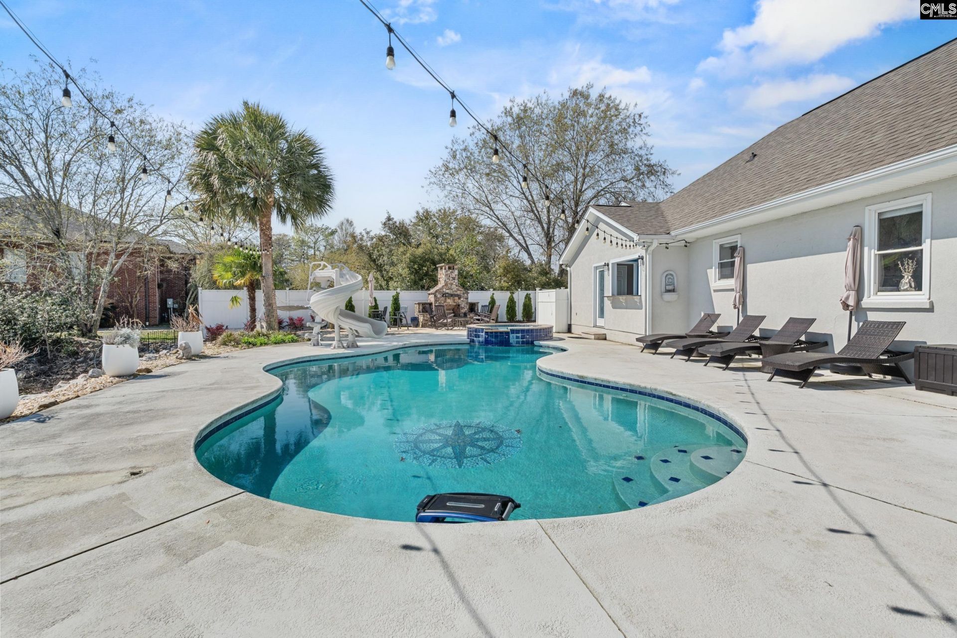 120 Blackburn Road Photo 11
