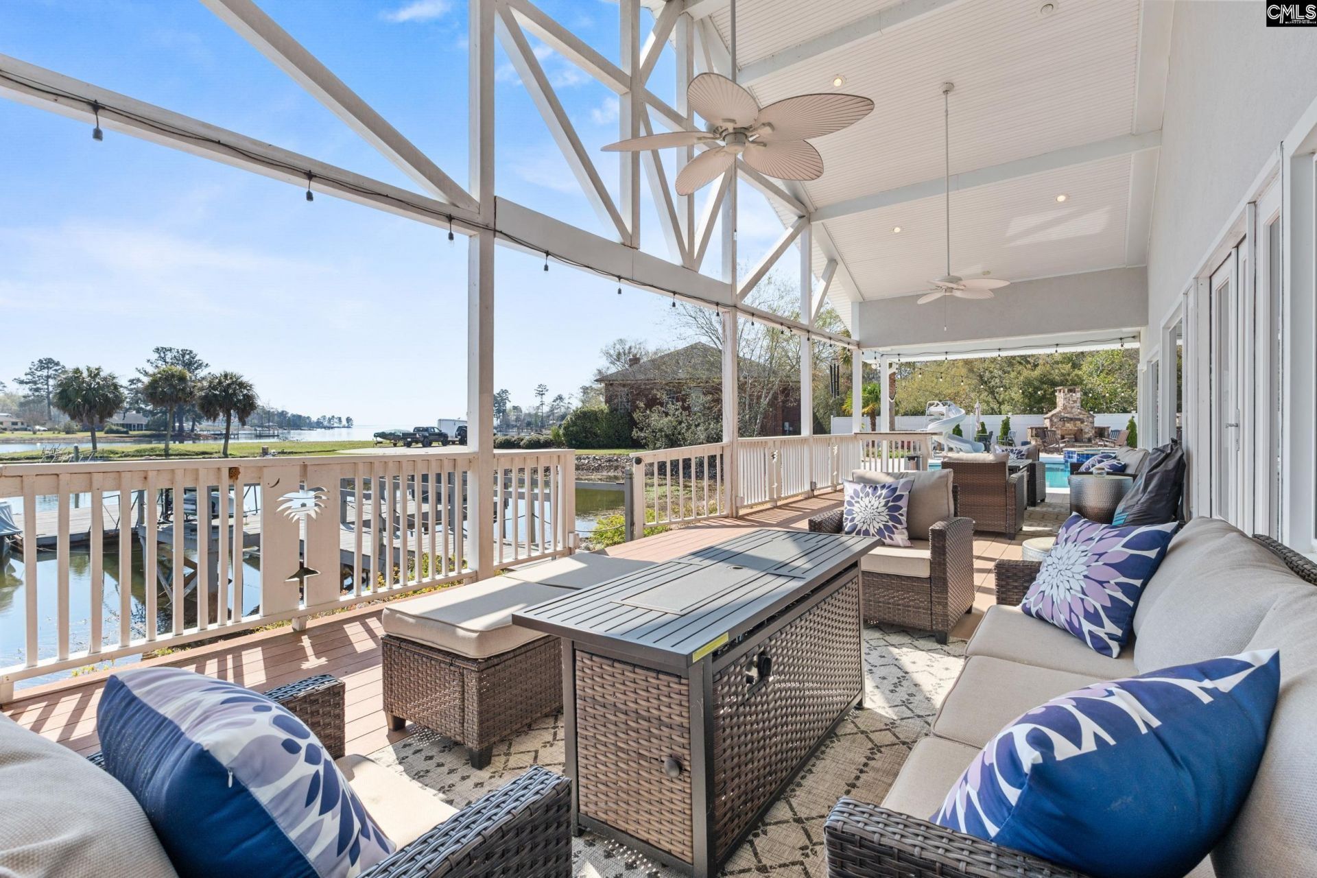 120 Blackburn Road Photo 16
