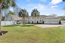 120 Blackburn Road photo 4