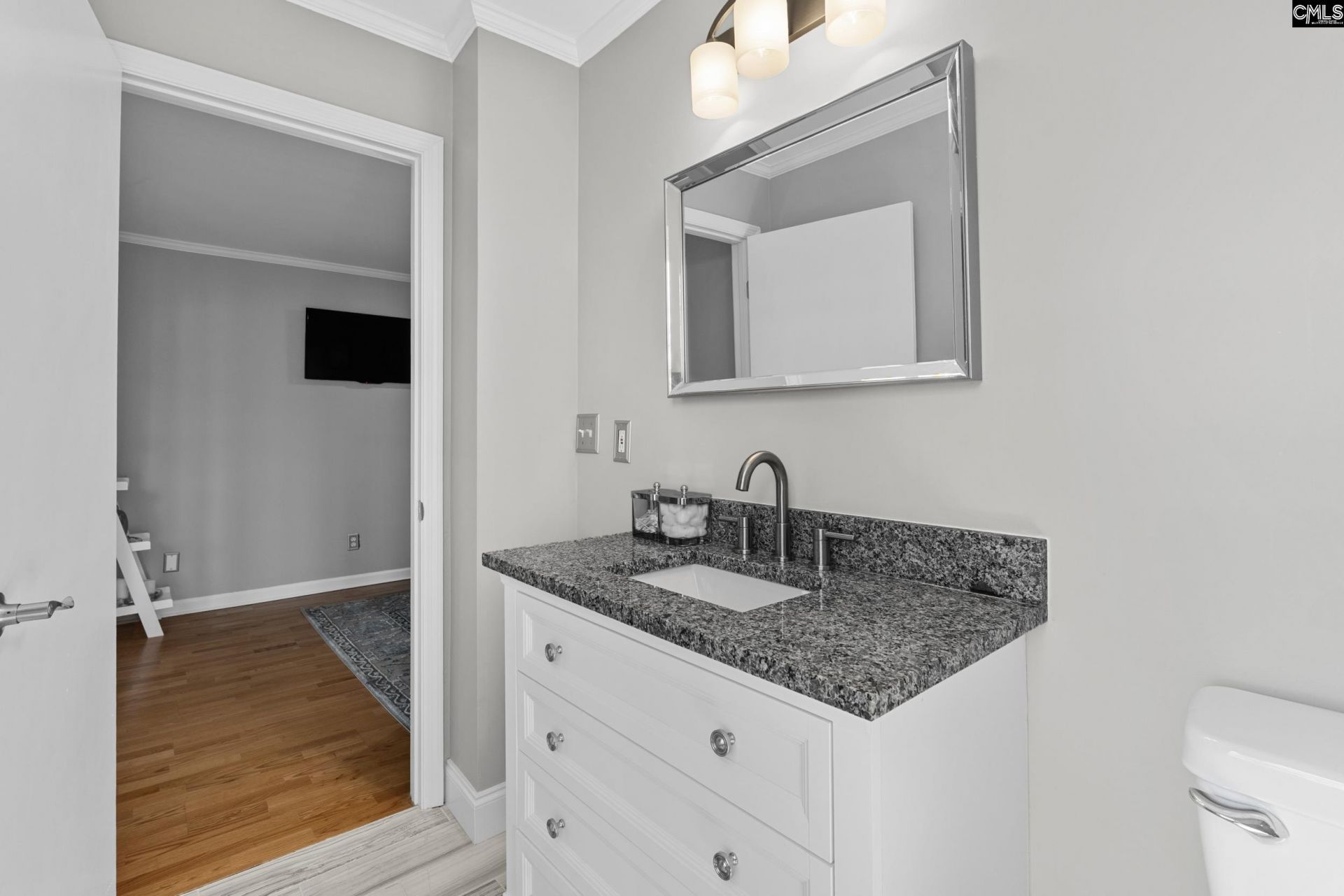 120 Blackburn Road Photo 40