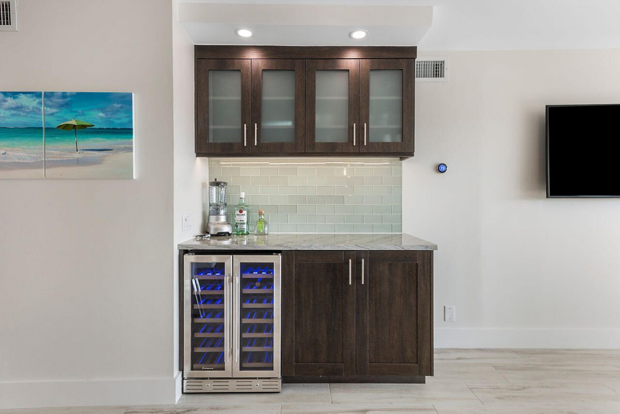 1160 Hillsboro Mile, Unit 305, Hillsboro Beach, FL 33062 Photo