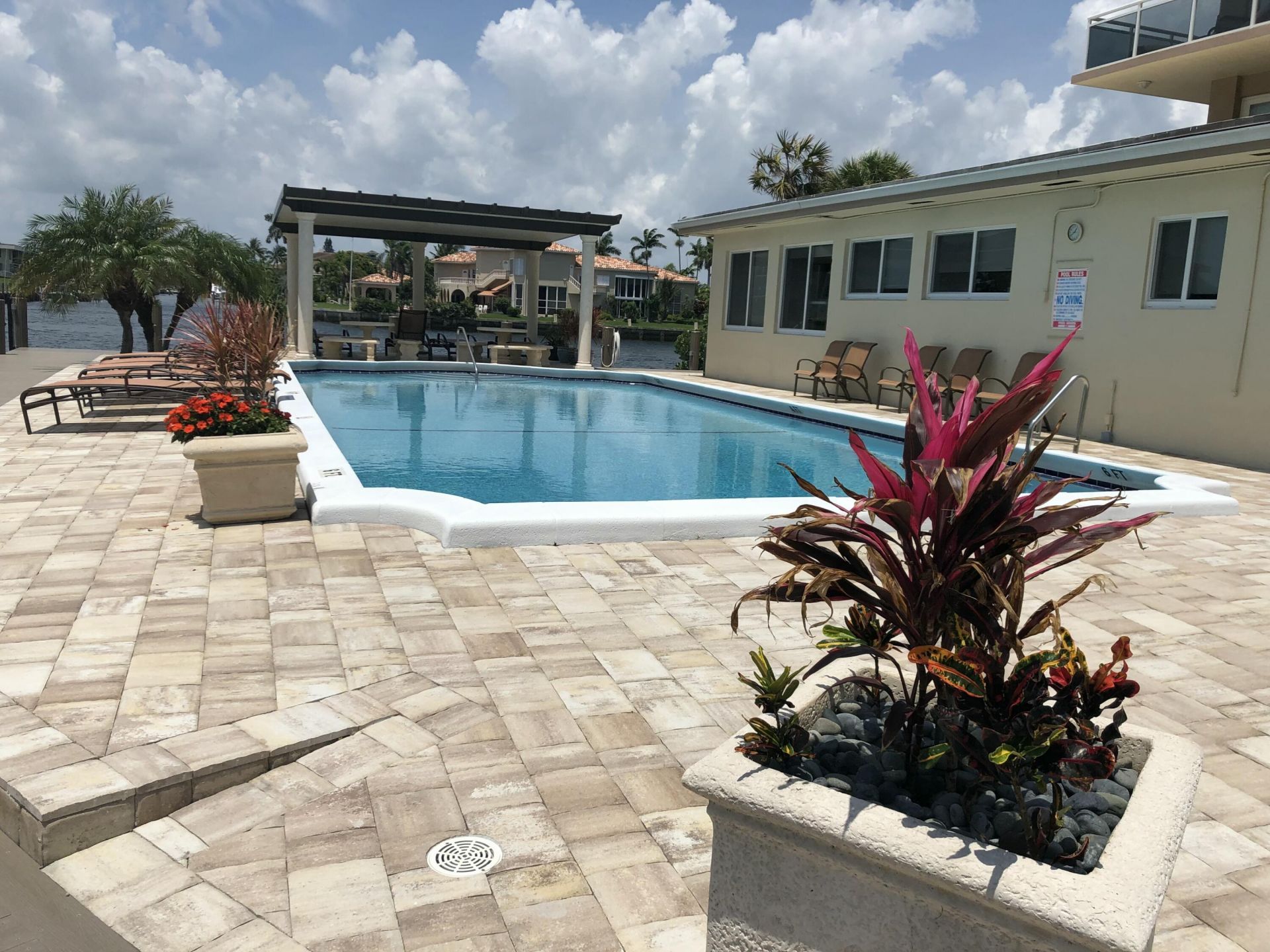 1160 Hillsboro Mile, Unit 305, Hillsboro Beach, FL 33062 Photo