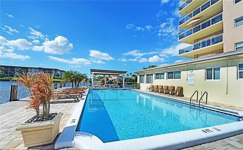 1160 Hillsboro Mile, Unit 305, Hillsboro Beach, FL 33062 Photo