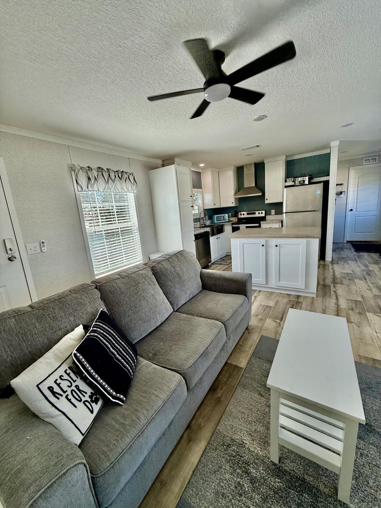 8002 SE Skylark Avenue, Hobe Sound, FL 33455 Photo