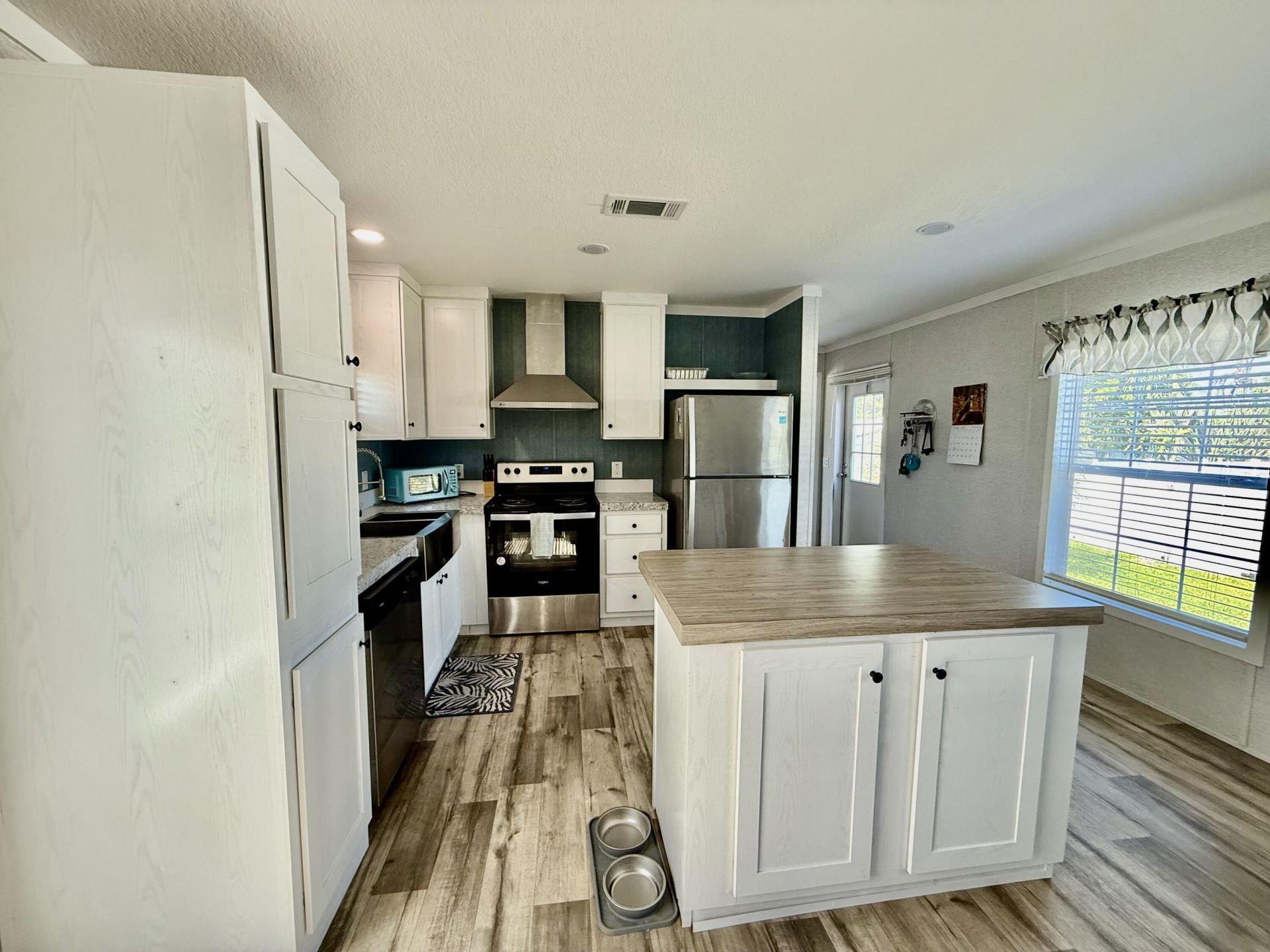 8002 SE Skylark Avenue, Hobe Sound, FL 33455 Photo