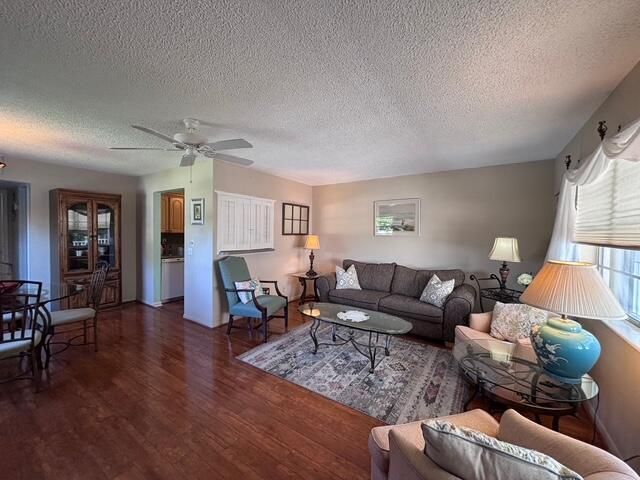 340 W Horizons, Unit 205, Boynton Beach, FL 33435 Photo