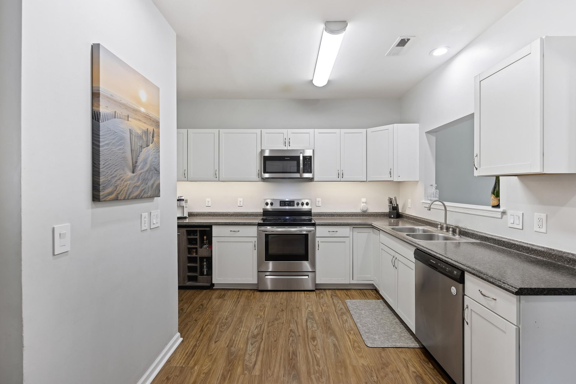 4117 Eastbury Court Photo 13