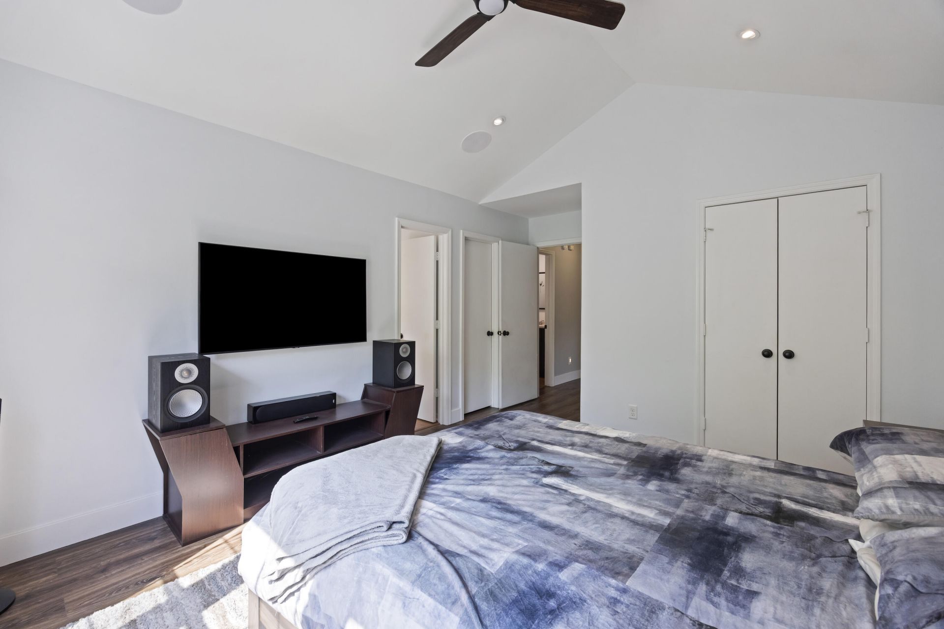 4117 Eastbury Court Photo 22