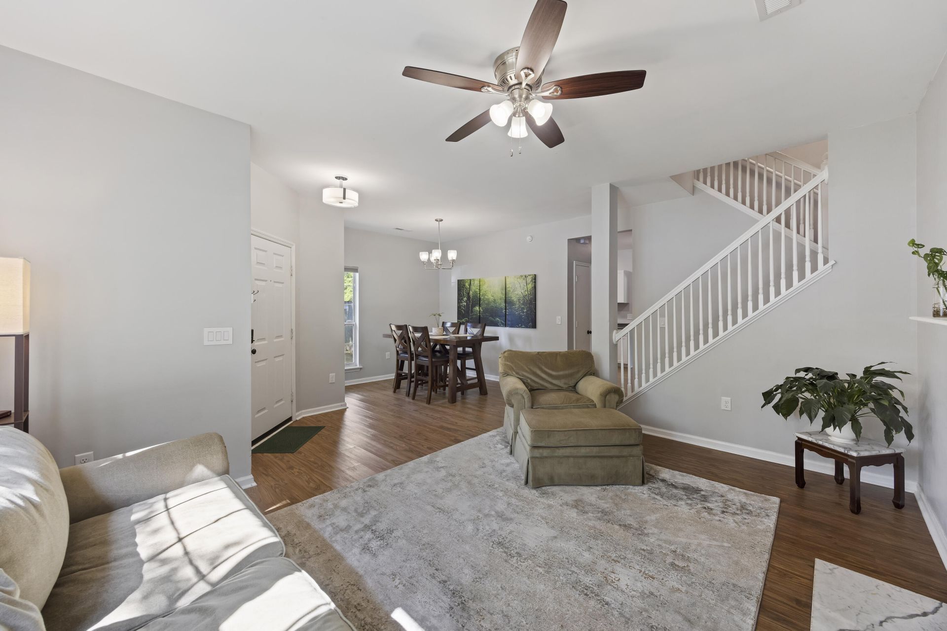 4117 Eastbury Court Photo 5