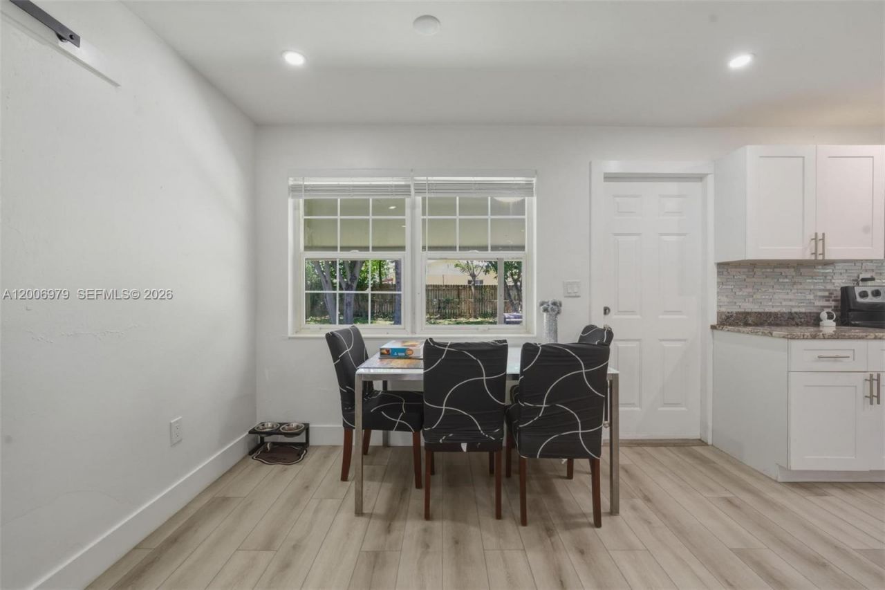 1657 SW 44th Ave, Fort Lauderdale, FL 33317 Photo
