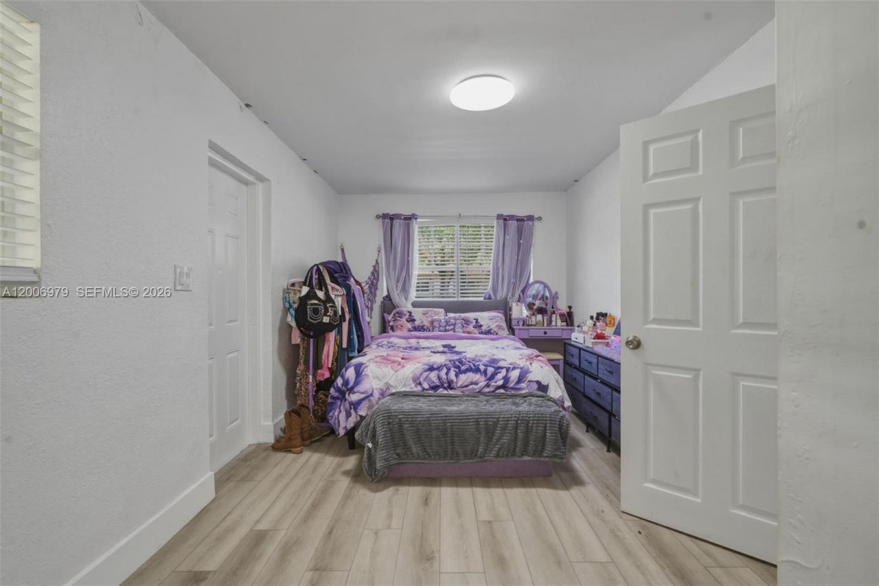 1657 SW 44th Ave, Fort Lauderdale, FL 33317 Photo