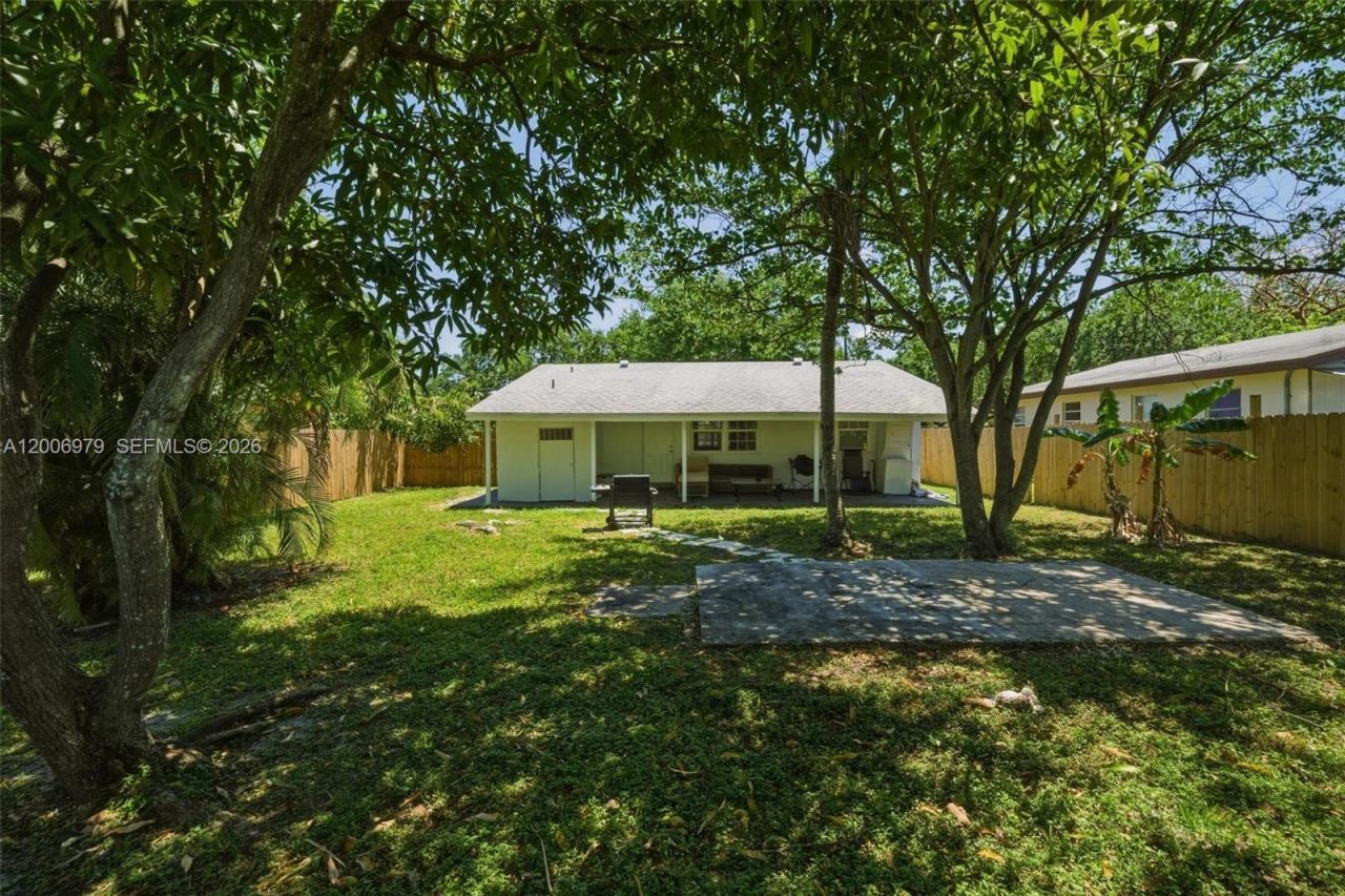 1657 SW 44th Ave, Fort Lauderdale, FL 33317 Photo