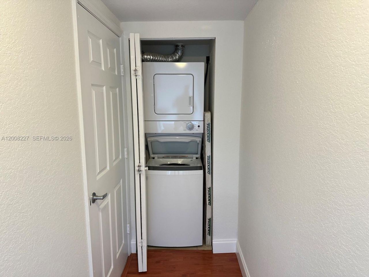 816 NW 11th St, Unit 803, Miami, FL 33136 Photo