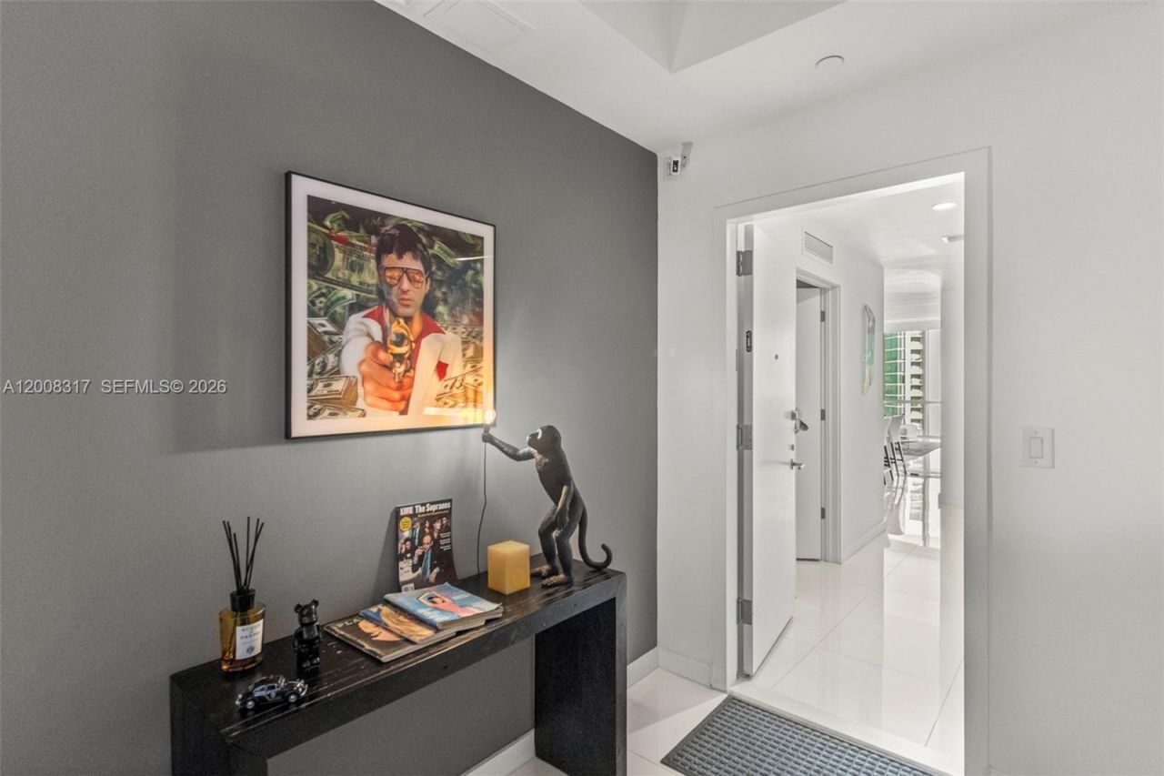 851 NE 1st Ave , Unit 3707, Miami, FL 33132 Photo