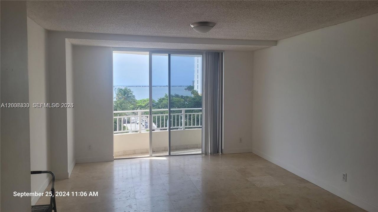 770 Claughton Island Dr , Unit 810, Miami, FL 33131 Photo
