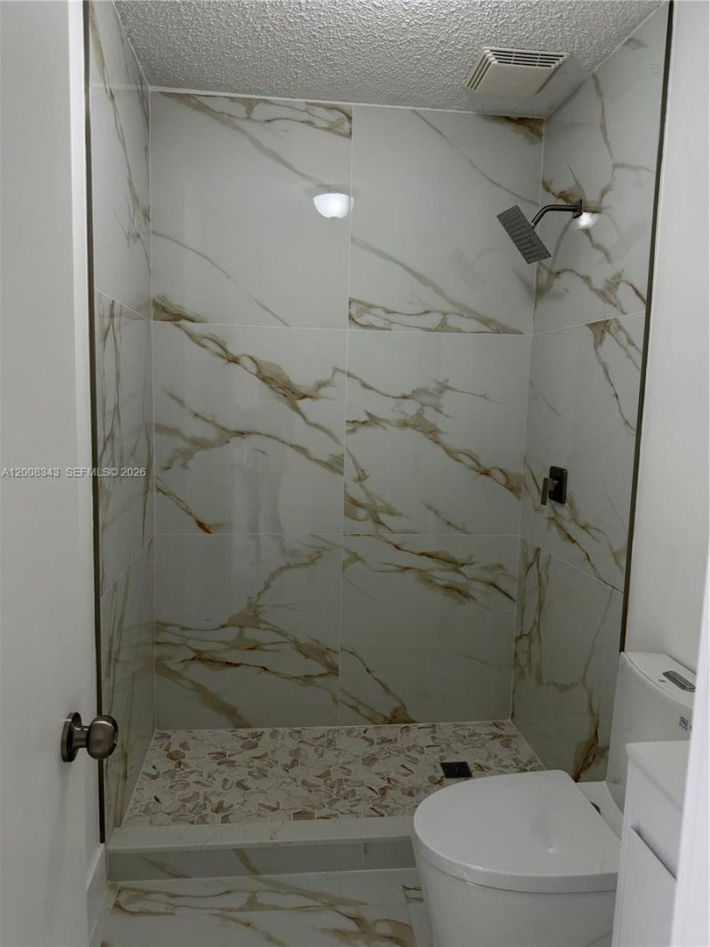 2669 W 52nd St , Unit 12, Hialeah, FL 33016 Photo
