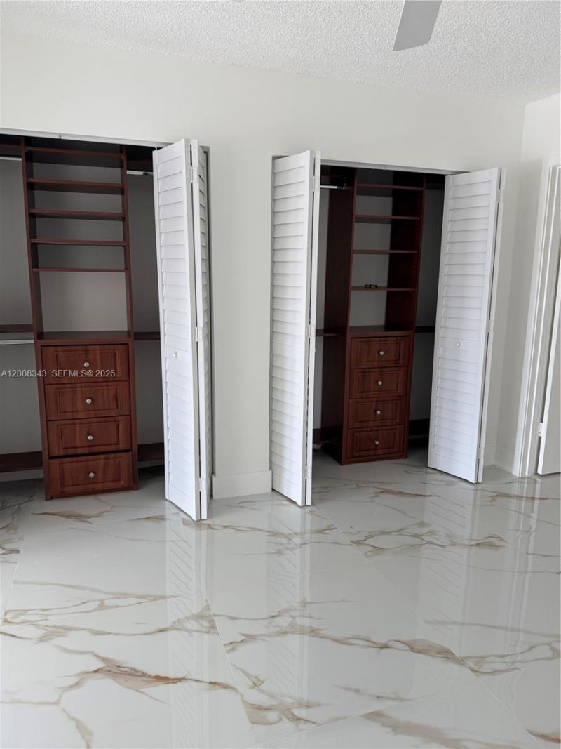 2669 W 52nd St , Unit 12, Hialeah, FL 33016 Photo