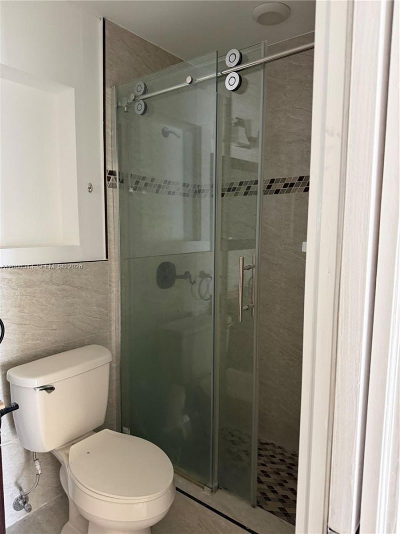2669 W 52nd St , Unit 12, Hialeah, FL 33016 Photo