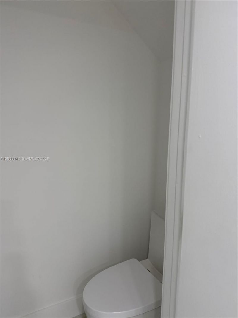 2669 W 52nd St , Unit 12, Hialeah, FL 33016 Photo