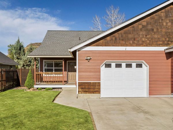 187 SW Ivy Court, Prineville, OR 97754