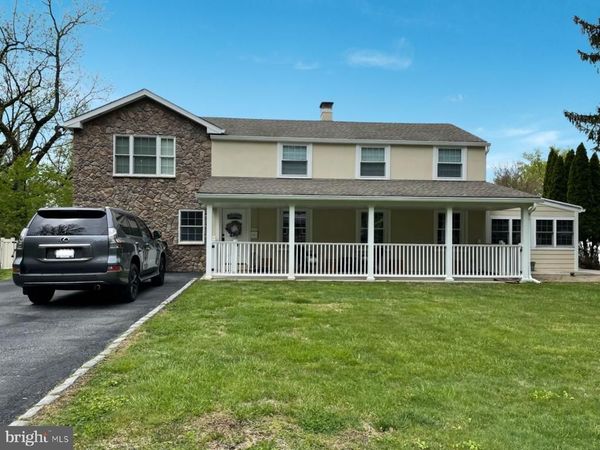 2197 LANTERN LANE, LAFAYETTE HILL, PA 19444