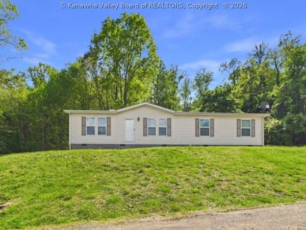 23 Northslope Drive, Milton, WV 25541