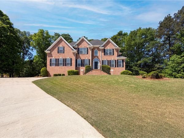 100 James Ridge Drive , Stockbridge, GA 30281