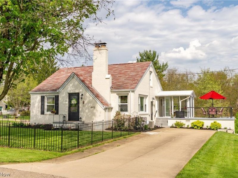 4902 Clardell Avenue SW, Canton, OH 44706 Photo 3