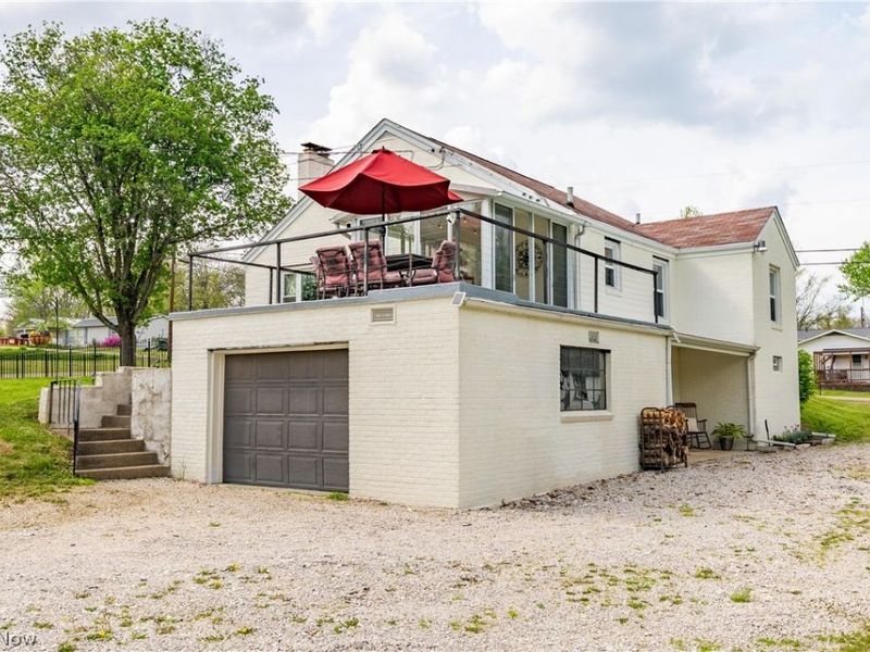 4902 Clardell Avenue SW, Canton, OH 44706 Photo 4