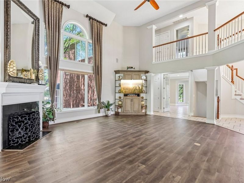 1400 Cobblestone Way, Westlake, OH 44145 Photo 2