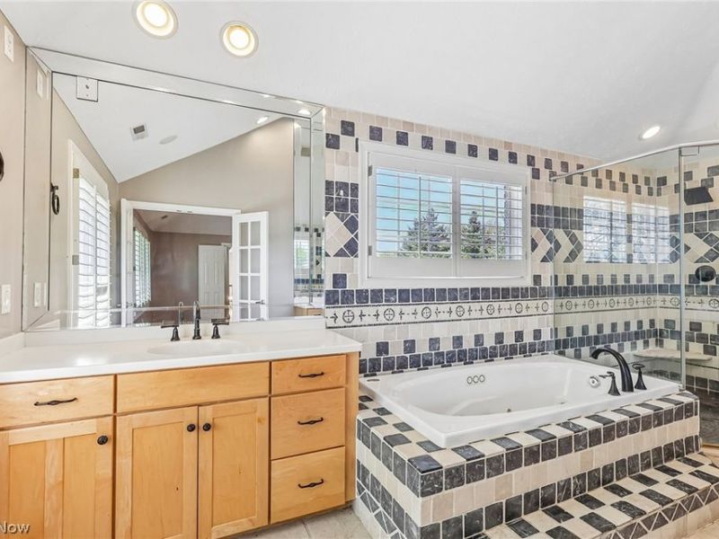 1400 Cobblestone Way, Westlake, OH 44145 Photo 23