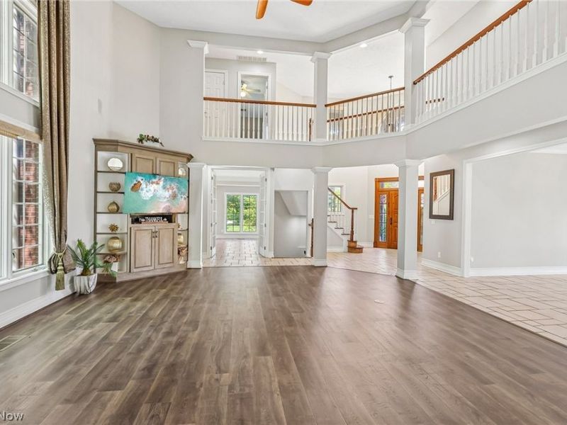 1400 Cobblestone Way, Westlake, OH 44145 Photo 4