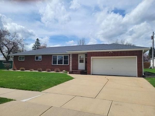 1608 S PALMETTO AVENUE, Marshfield, WI 54449