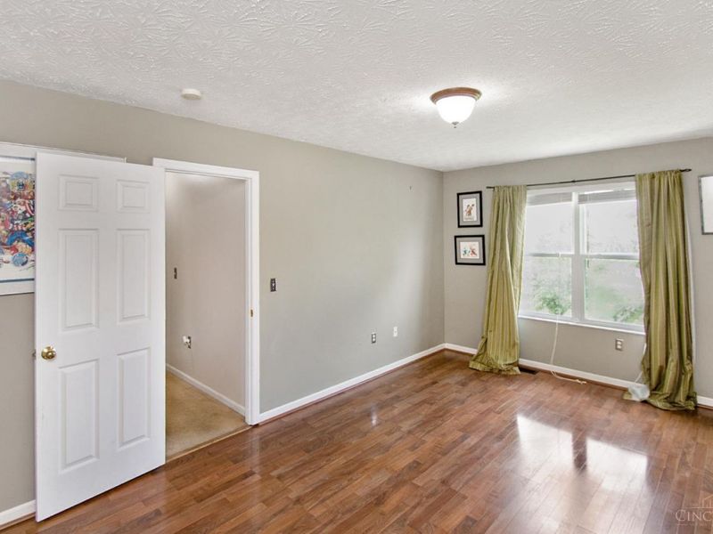 6067 Weber Oaks Drive, Miami Twp, OH 45140 Photo 14