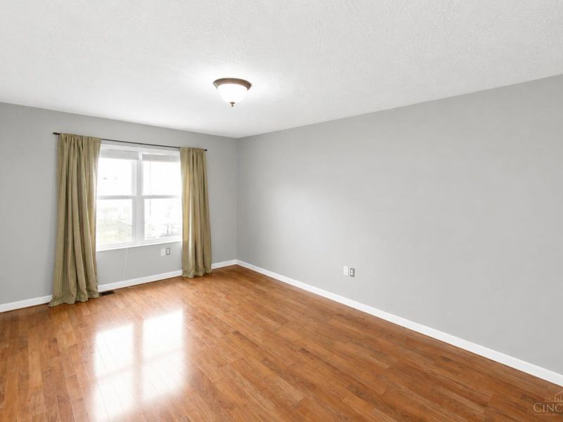 6067 Weber Oaks Drive, Miami Twp, OH 45140 Photo 19