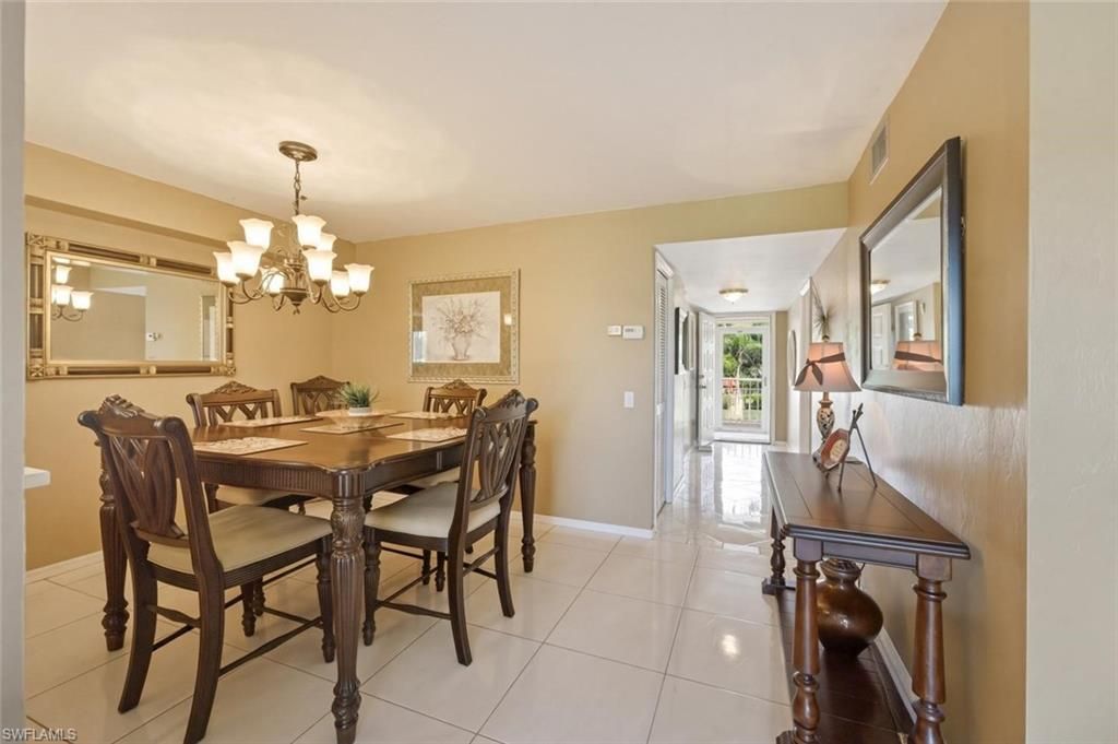 7340 Glenmoor Ln, Unit 3207, Naples, FL 34104 Photo