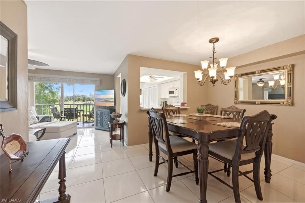 7340 Glenmoor Ln, Unit 3207, Naples, FL 34104 Photo