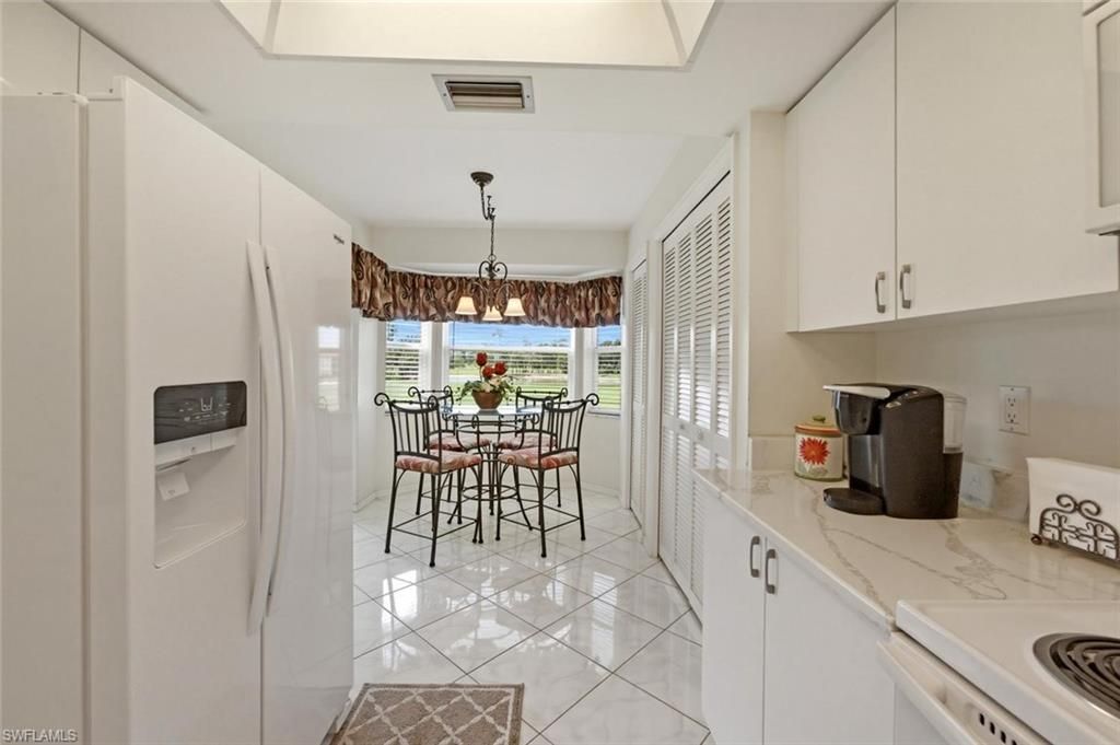 7340 Glenmoor Ln, Unit 3207, Naples, FL 34104 Photo