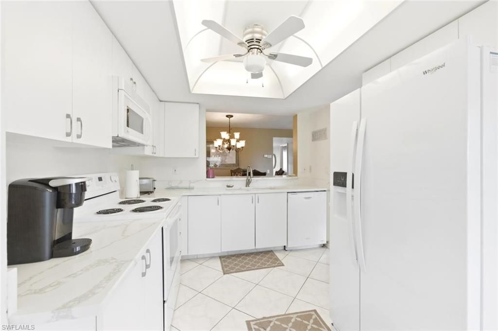 7340 Glenmoor Ln, Unit 3207, Naples, FL 34104 Photo