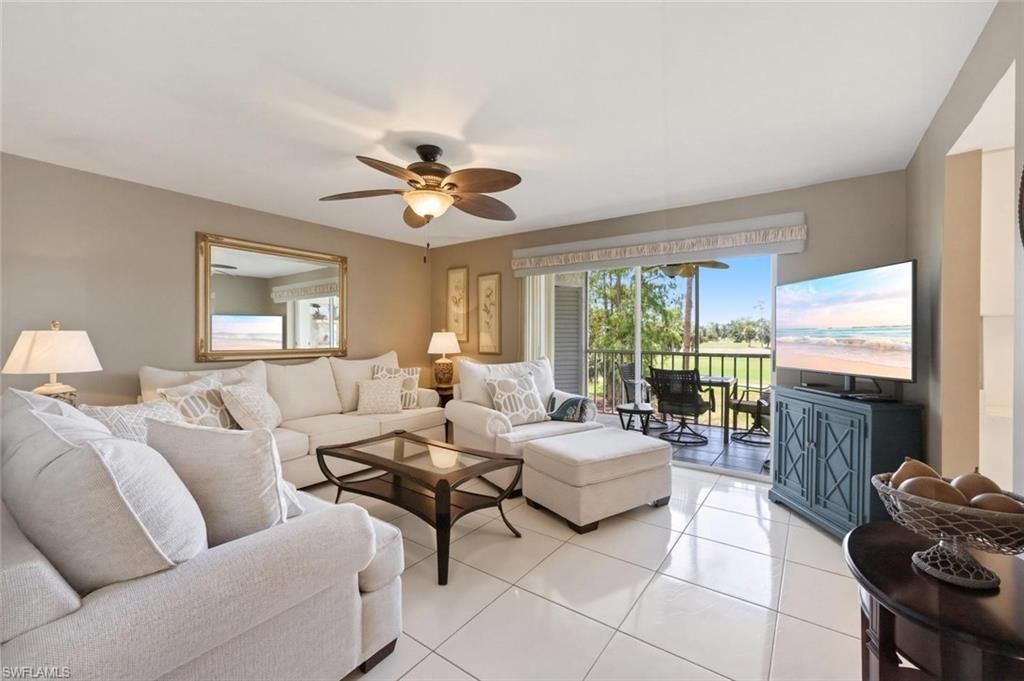 7340 Glenmoor Ln, Unit 3207, Naples, FL 34104 Photo