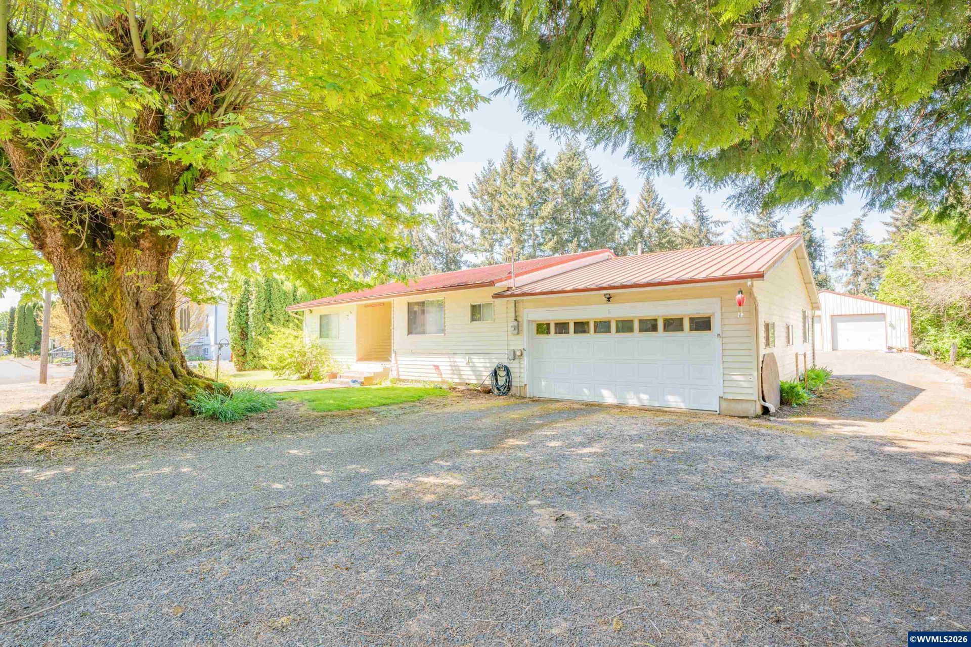 178 Washburn St, Brownsville, OR 97327 Main Photo