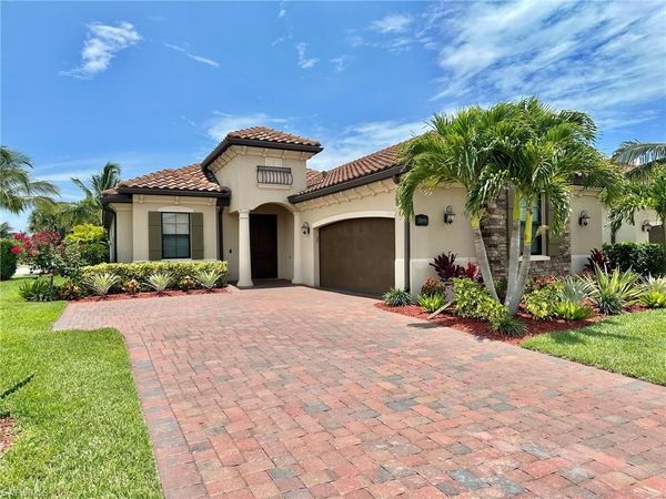 28694 Newtown CT , BONITA SPRINGS, FL 34135